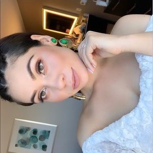 Meet your Posher, Jd